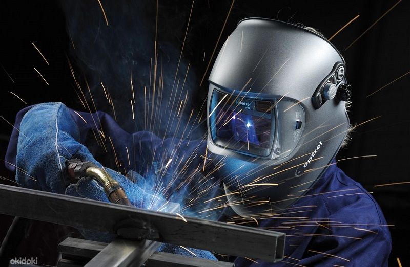 Welding helmets, goggles and face shields  - 2